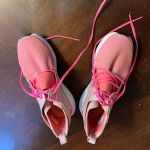 Reebok Pink Gym Shoes Size 9
